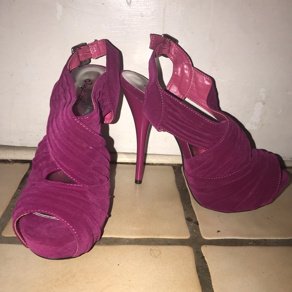 Qupid Shoes - Cute heels